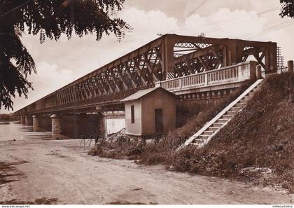 CREMONA: Ponte sul Po   1940