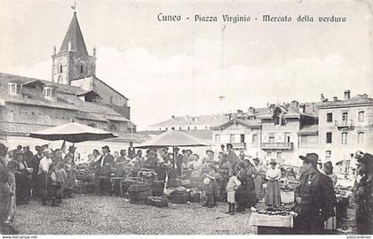 CUNEO - Piazza Virginio - Mercato della Vertura