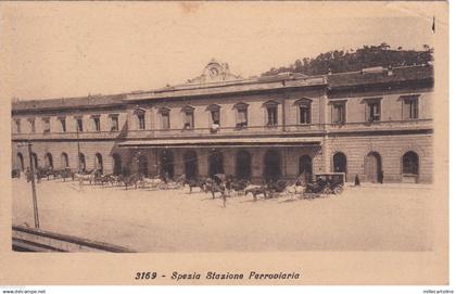 # LA SPEZIA: STAZIONE FERROVIARIA