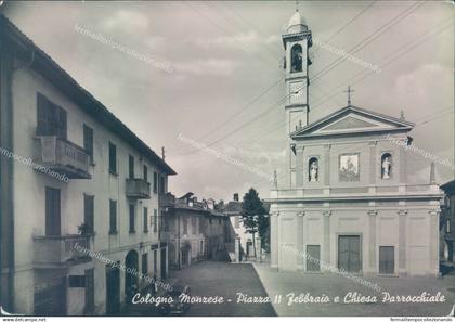 n370 cartolina cologno monzese piazza 11 febbraio e chiesa  provincia di milano