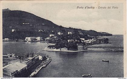 #PORTO D'ISCHIA: ENTRATA AL PORTO