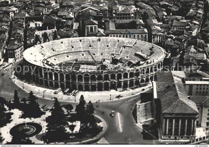 72043081 Verona Veneto Amphitheater Fliegeraufnahme Verona