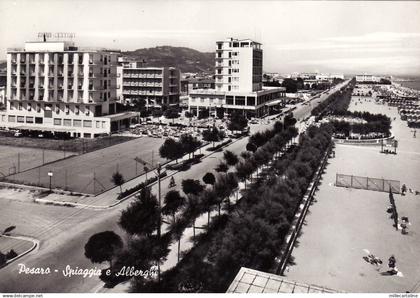 #PESARO:  SPIAGGIA E ALBERGHI