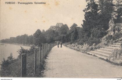 TORINO-PASSEGGIATA VALENTINO