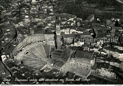 73317183 Siena Fliegeraufnahme Piazza del Campo Siena