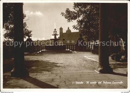 71941960 Viterbo Il cortile del Palazzo Comunale Viterbo