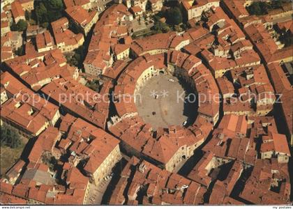 72005299 Lucca Fliegeraufnahme roemisches Amphitheater  Lucca