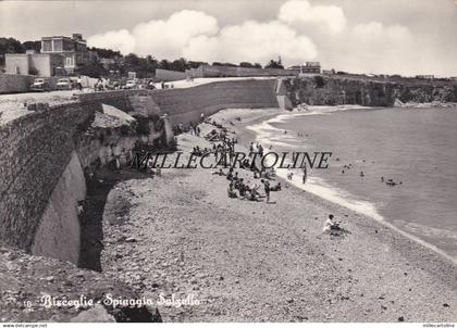 BISCEGLIE: Spiaggia Salzello    1960