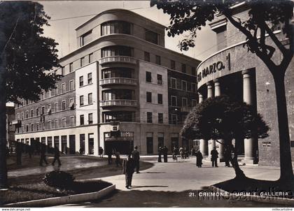 * CREMONA - Upim e Galleria 1943