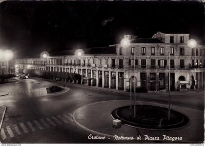 #CROTONE: NOTTURNO DI PIAZZA PITAGORA