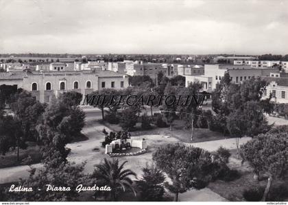 LATINA: Piazza Quadrata    1961