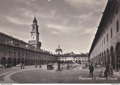 VIGEVANO: Piazza Ducale   1954