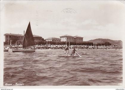 # PESARO: SPIAGGIA (2)