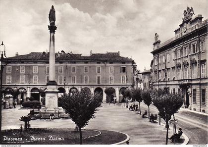 #PIACENZA: PIAZZA DUOMO