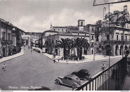 RAGUSA: Piazza Municipio     1953