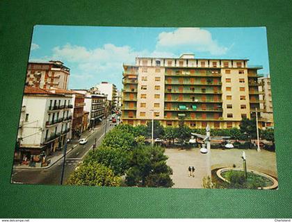 Cartolina Battipaglia ( Salerno ) - Piazza Madonnina 1982