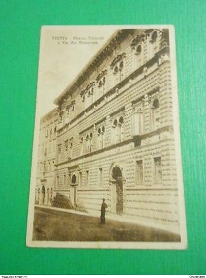 Cartolina Trento - Palazzo Tabarelli e Via Oss Mazzurana 1929