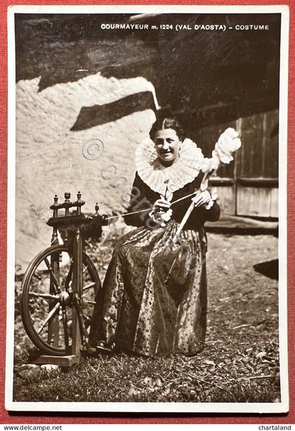 Cartolina - Courmayeur ( Val d'Aosta ) - Costume - 1940 ca.