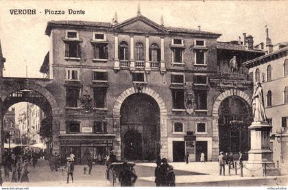 #VERONA: PIAZZA DANTE