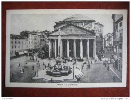 Roma - Il Pantheon / Tram