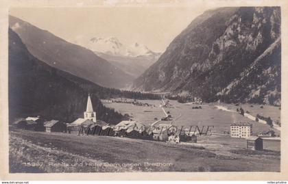 Randa und Hotel Dom gegen Breithorn