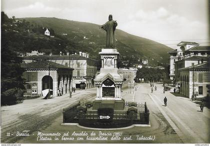 BRESCIA - Mon. ad Arnaldo da Brescia - Bronzo con bassorilievi del Tabacchi