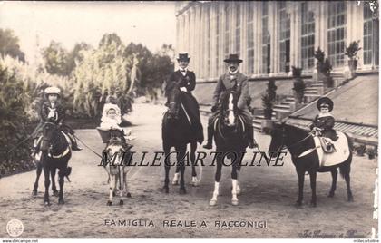 RACCONIGI: La Famiglia Reale ..a cavallo