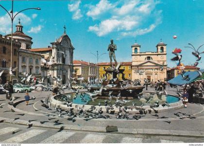 # L'AQUILA: PIAZZA DUOMO (2)