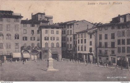 # LUCCA: PIAZZA S. MICHELE