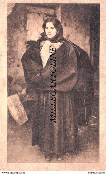 NUORO:  Costume    1920