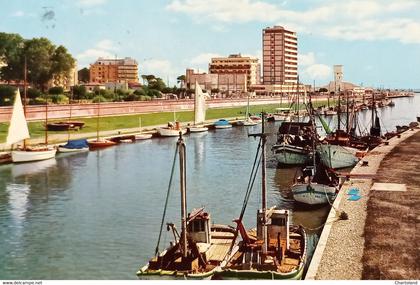 Cartolina - Pescara - Porto Canale - Fiume Pescara - 1970