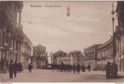 SIRACUSA: Piazza Duomo