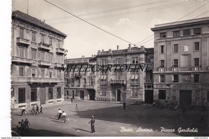 BUSTO ARSIZIO:  Piazza Garibaldi    1950