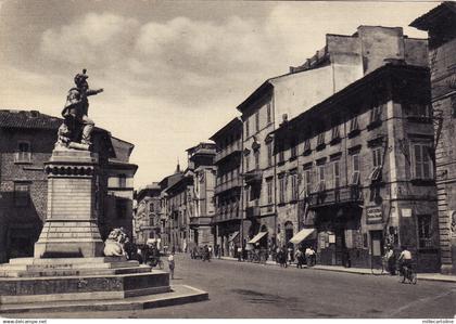 #ASCOLI PICENO: PIAZZA ARRIGO