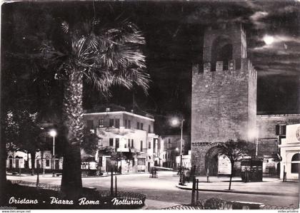 # ORISTANO: PIAZZA ROMA - NOTTURNO