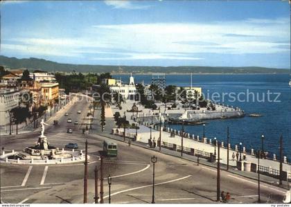 71964465 Messina Promenade Meeresufer Messina