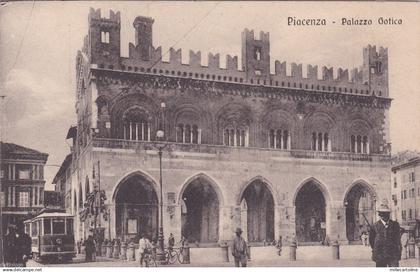 # PIACENZA: PALAZZO GOTICO