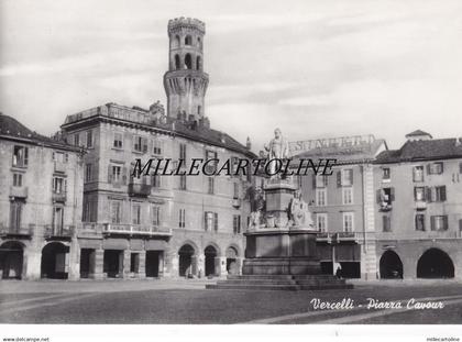 VERCELLI: Piazza Cavour