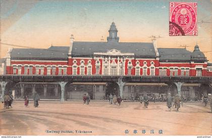 Japan - YOKOHAMA - Railway station