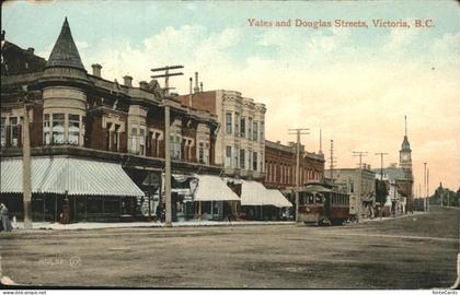 41314605 Victoria British Columbia Yates and Douglas Streets   Feldpostkarte Vic