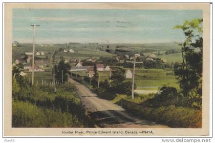 Hunter River, PEI Prince Edward Island, Canada, Town View Dirt Road, on c1930s Vintage Postcard