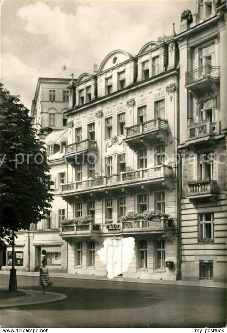 Karlovy Vary Lazensky dum Albanie