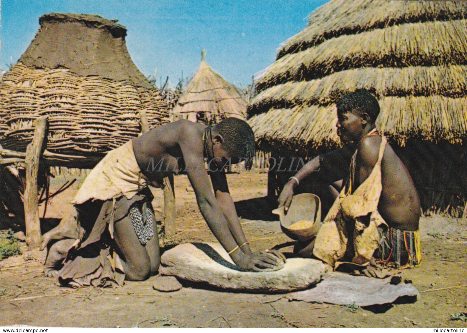 KENYA - Maize Grinding