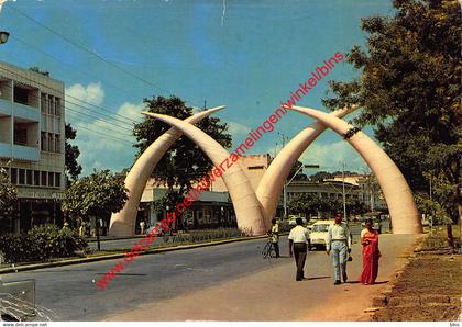 Giant Tusks Mombasa - Kenya Kenia