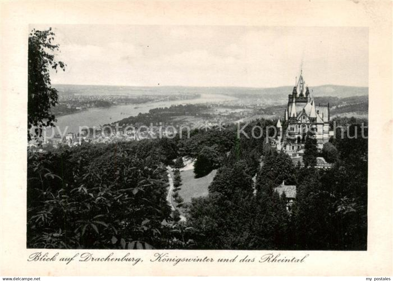 Koenigswinter Rhein Blick auf Drachenburg Koenigswinter und Rheintal