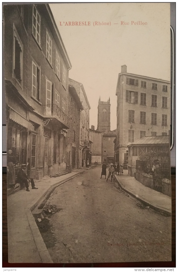 L'Arbresle (Rhône) - rue Peillon