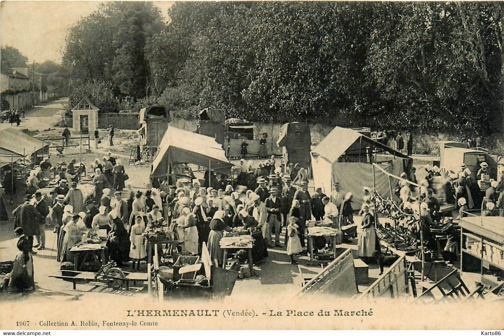 l'hermenault * la place du marché * marchands foire