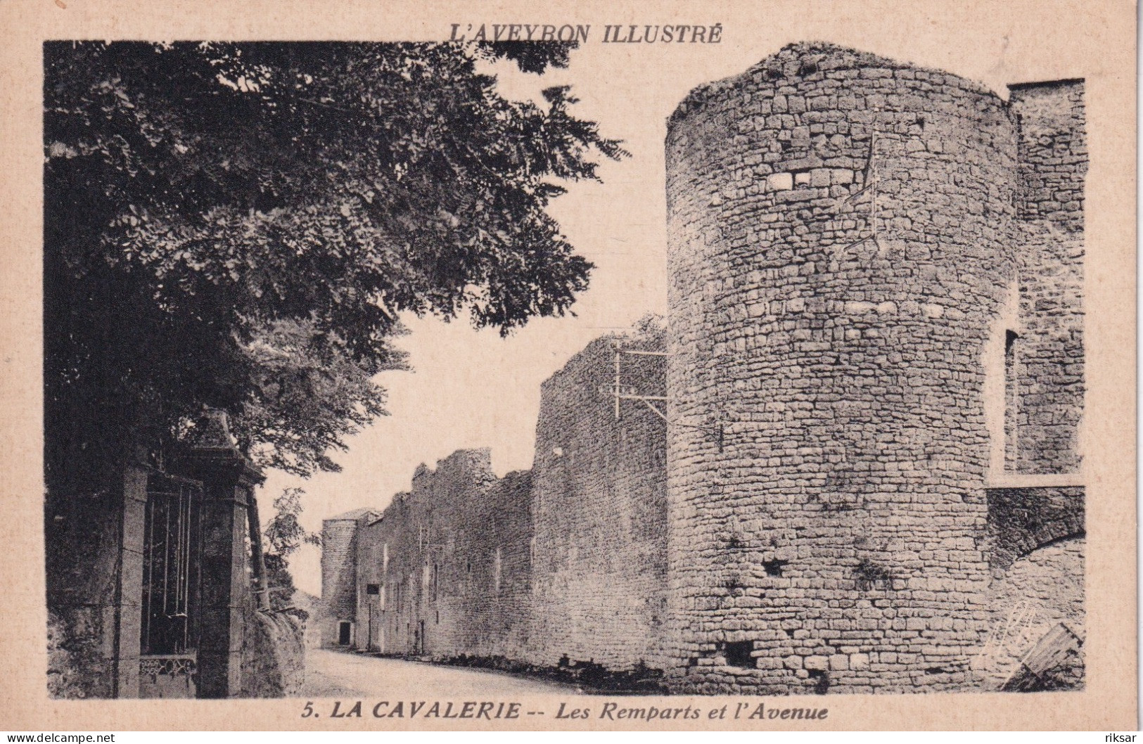 LA CAVALERIE