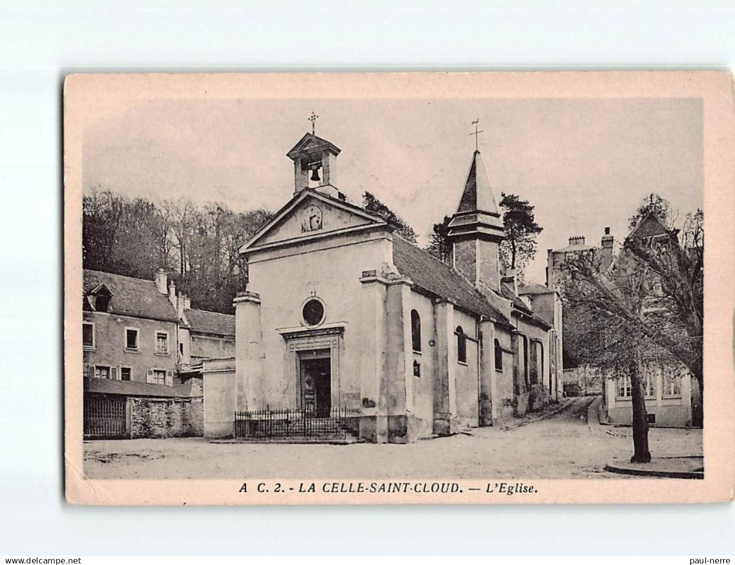 LA CELLE SAINT CLOUD : L'Eglise - état