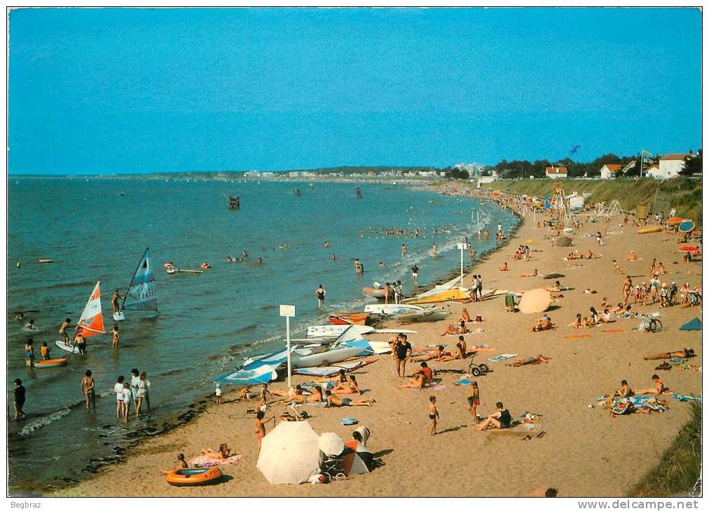 LA PLAINE SUR MER    LE CORMIER     PLAGE